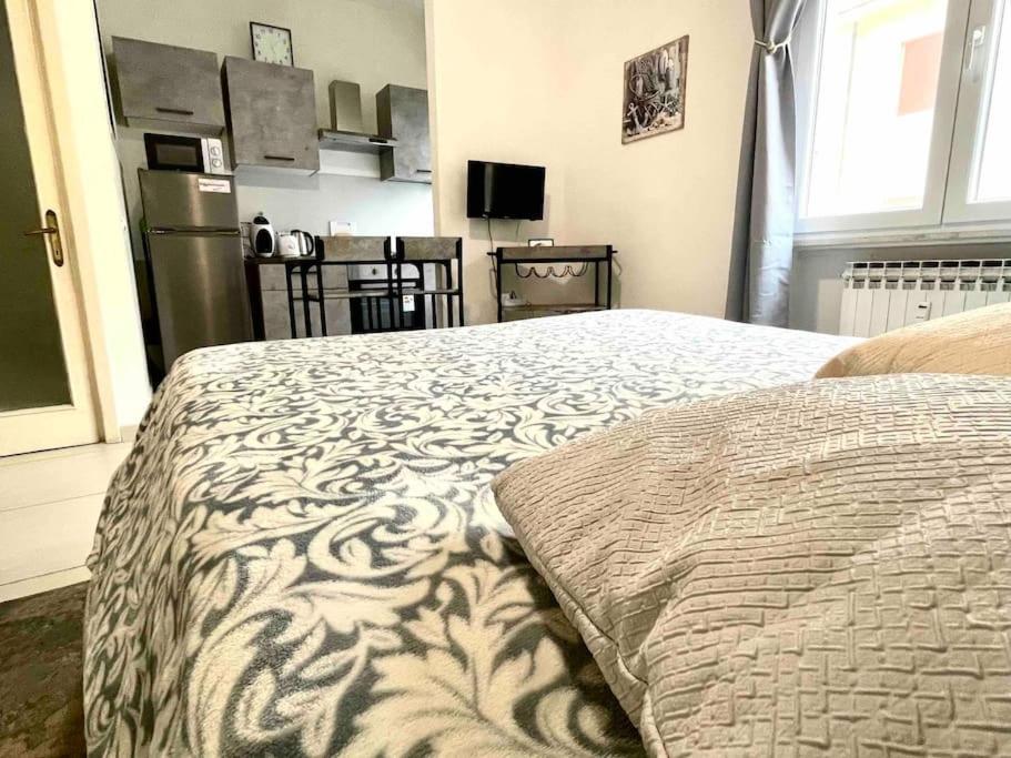 La Venezia'S Studio Flat Livorno Esterno foto