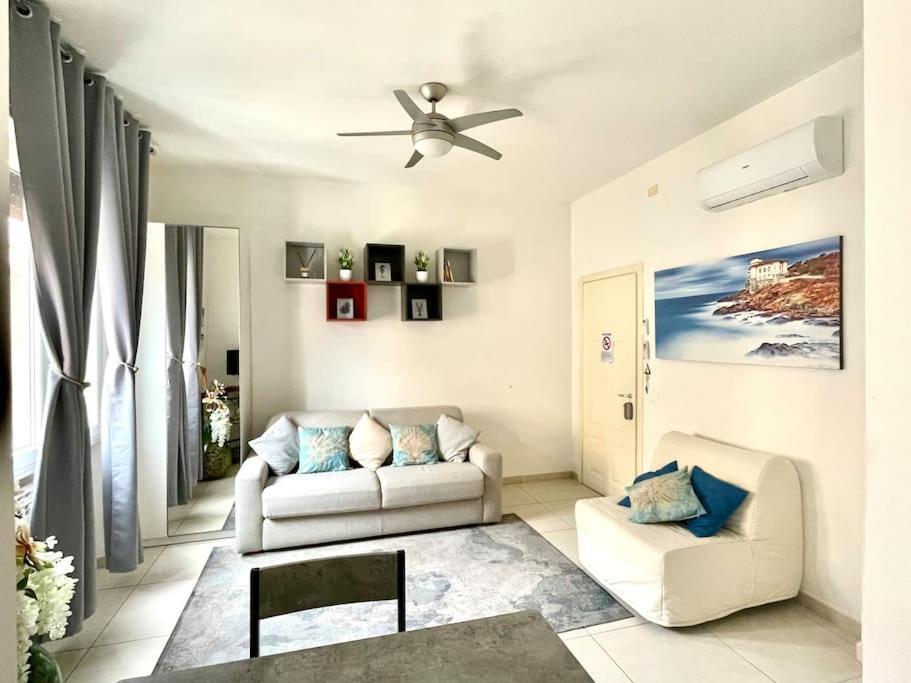 La Venezia'S Studio Flat Livorno Esterno foto